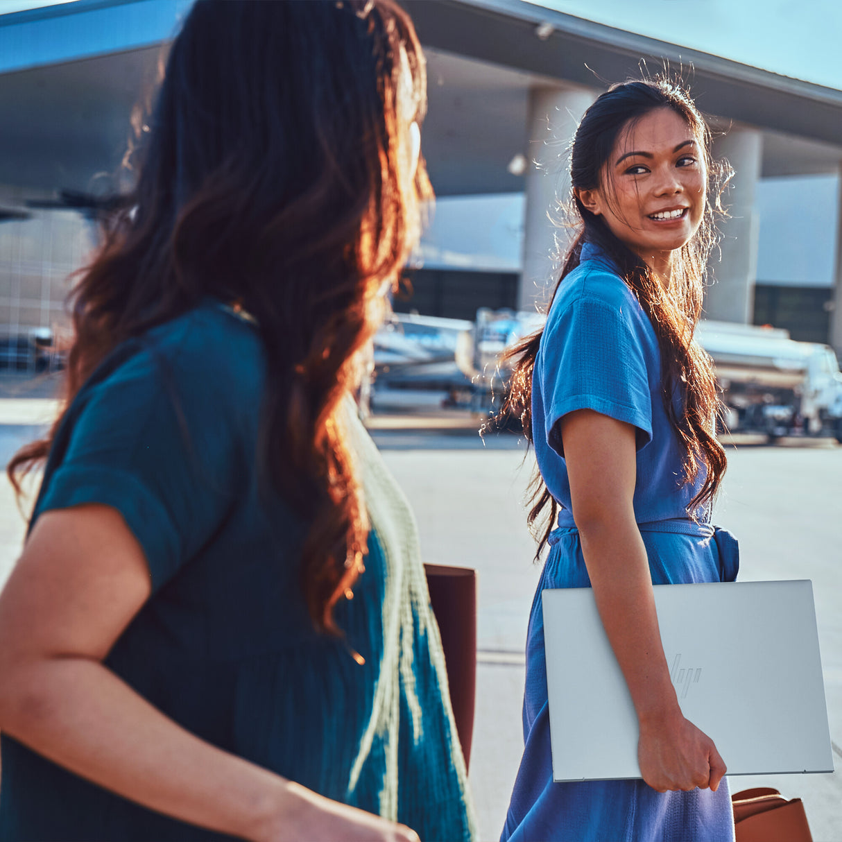 HP ZBook Firefly G11 Intel Core Ultra 7 155H Mobile workstation 40.6 cm (16") WUXGA 32 GB DDR5-SDRAM 1 TB SSD NVIDIA RTX A500 Wi-Fi 6E (802.11ax) Windows 11 Pro AI Workstation, AI PC Silver