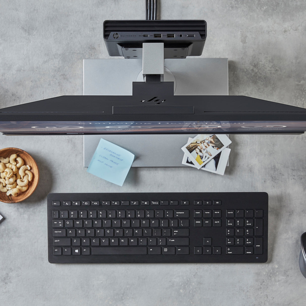 HP Elite 800 G9 Intel® Core™ i7 i7-13700T 16 GB DDR5-SDRAM 512 GB SSD Windows 11 Pro Mini PC Black