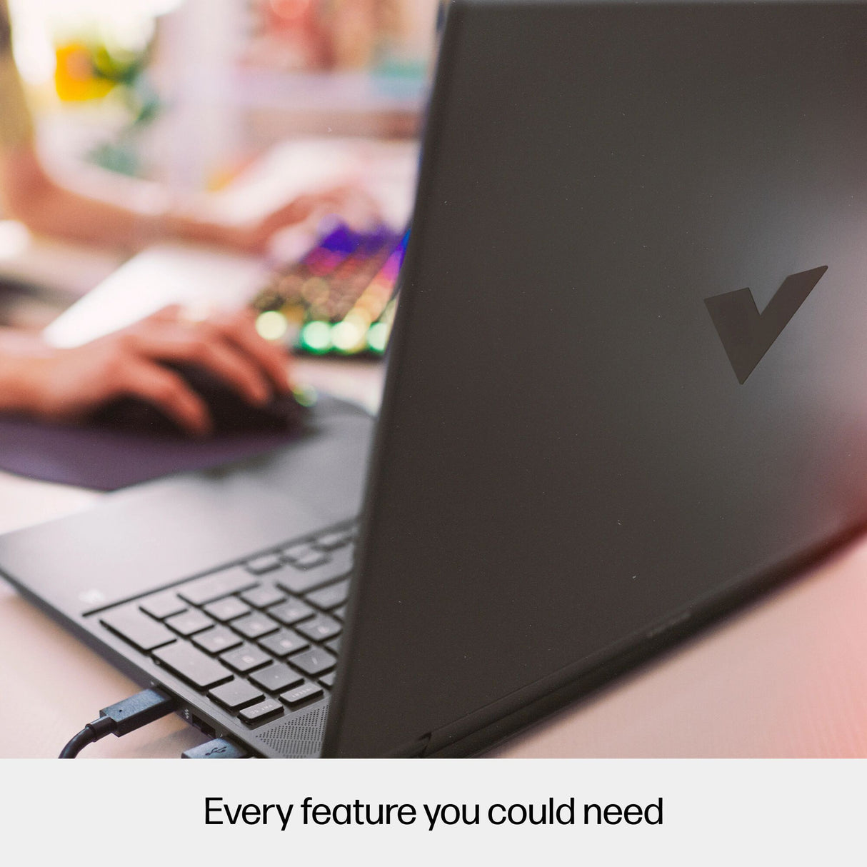 HP Victus Gaming Victus 15-fb1001na AMD Ryzen™ 5 7535HS Laptop 39.6 cm (15.6") Full HD 8 GB DDR5-SDRAM 512 GB SSD NVIDIA GeForce RTX 2050 Wi-Fi 6 (802.11ax) Windows 11 Home Black