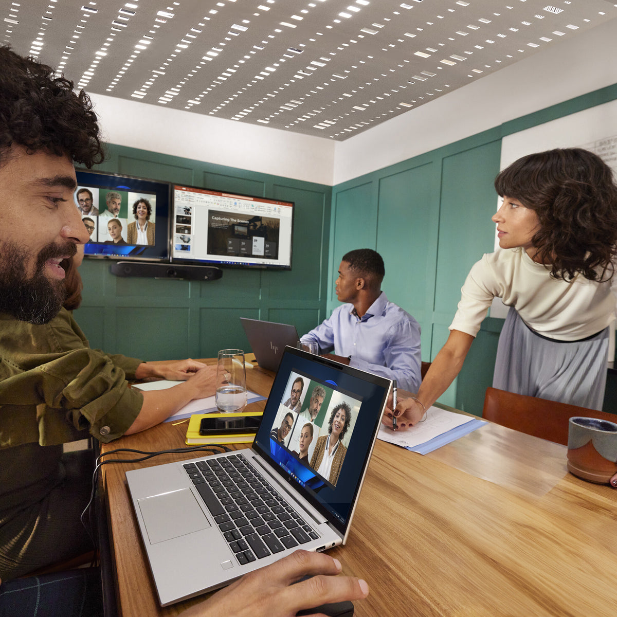 HP Poly Studio V52 USB Video Bar