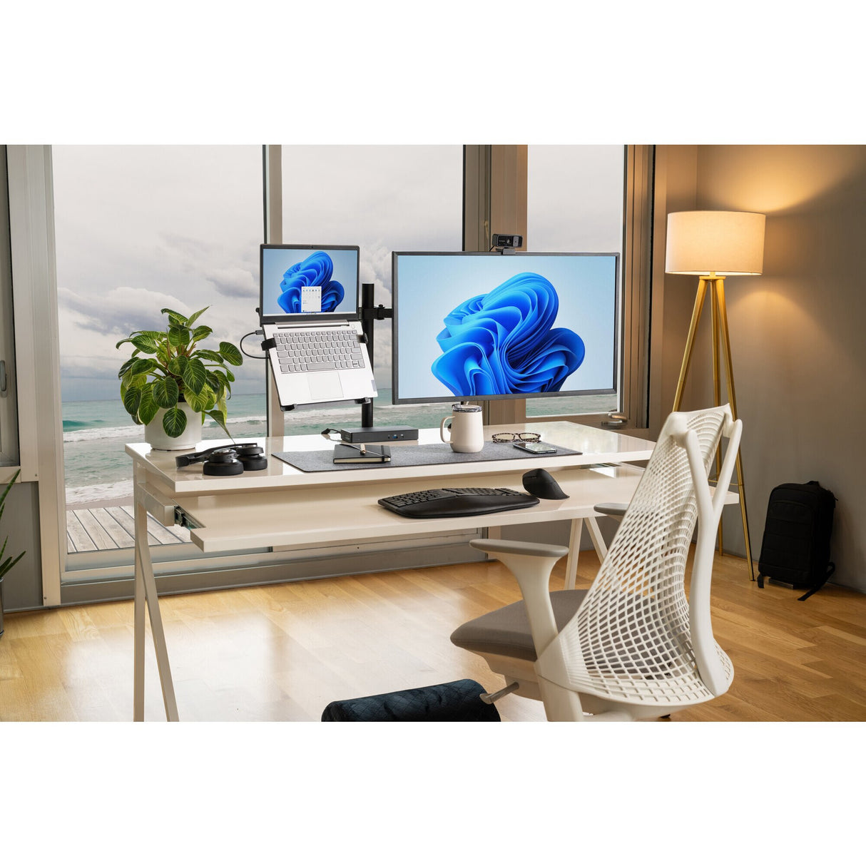 Kensington SD4781P EQ USB-C & USB-A Dual 4K Docking Station