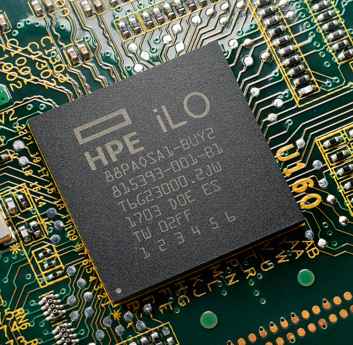 HPE iLO Advanced Electronic License with 1yr Support on iLO Licensed Features