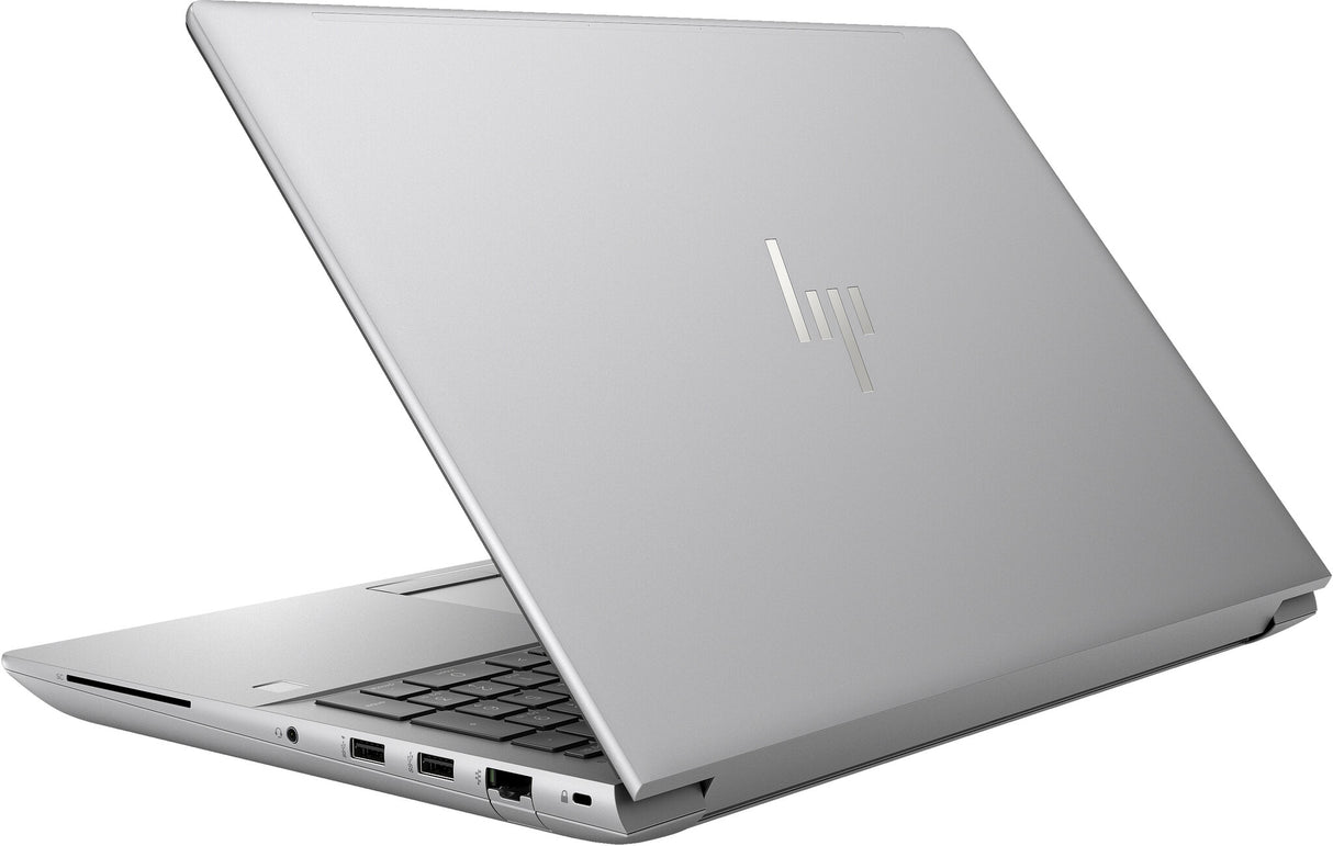 HP ZBook Fury G10 Intel® Core™ i7 i7-13700HX Mobile workstation 40.6 cm (16") WUXGA 32 GB DDR5-SDRAM 1 TB SSD NVIDIA RTX 3500 Ada Wi-Fi 6E (802.11ax) Windows 11 Pro Silver