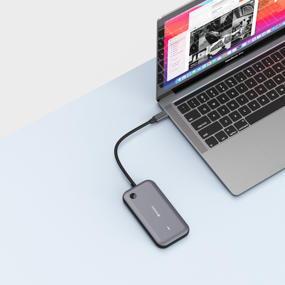 Verbatim Share My Screen 1080p USB-C Wireless Display Adapter with Hub WDA-01