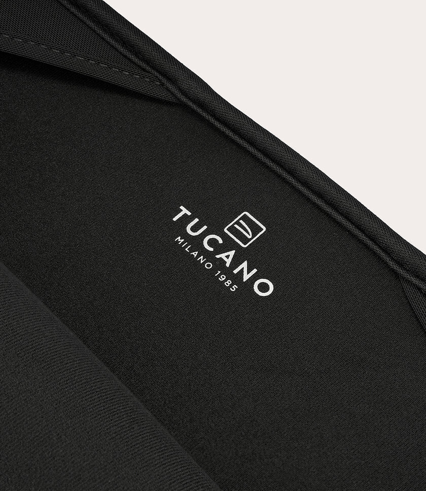 Tucano COLORE 2 Laptop 13"/14", MacBook Pro 15" Skin case with anti-slip Nero