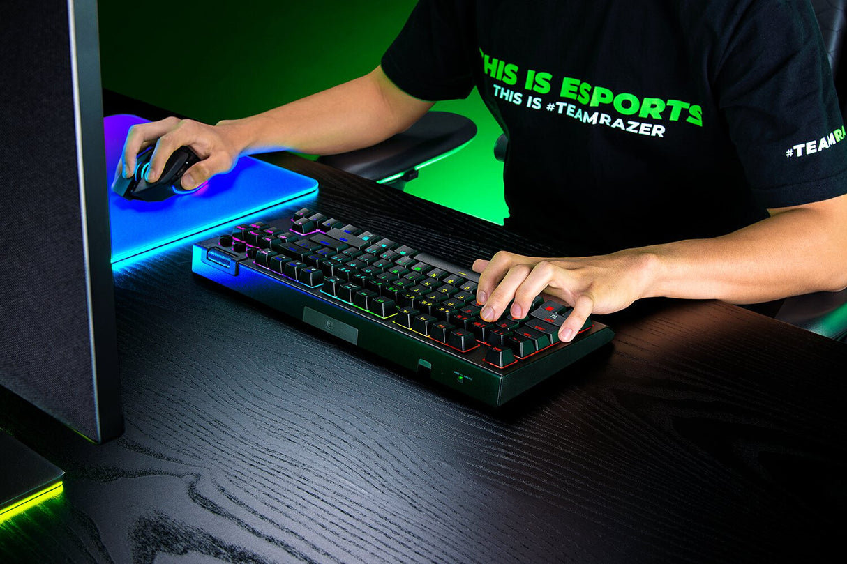 Razer BlackWidow V4 Tenkeyless HyperSpeed keyboard Gaming USB + RF Wireless + Bluetooth QWERTY UK International Black