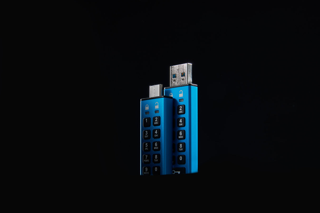 Kingston Technology IronKey 16GB Keypad 200, FIPS 140-3 Lvl 3 AES-256 Hardware Encrypted