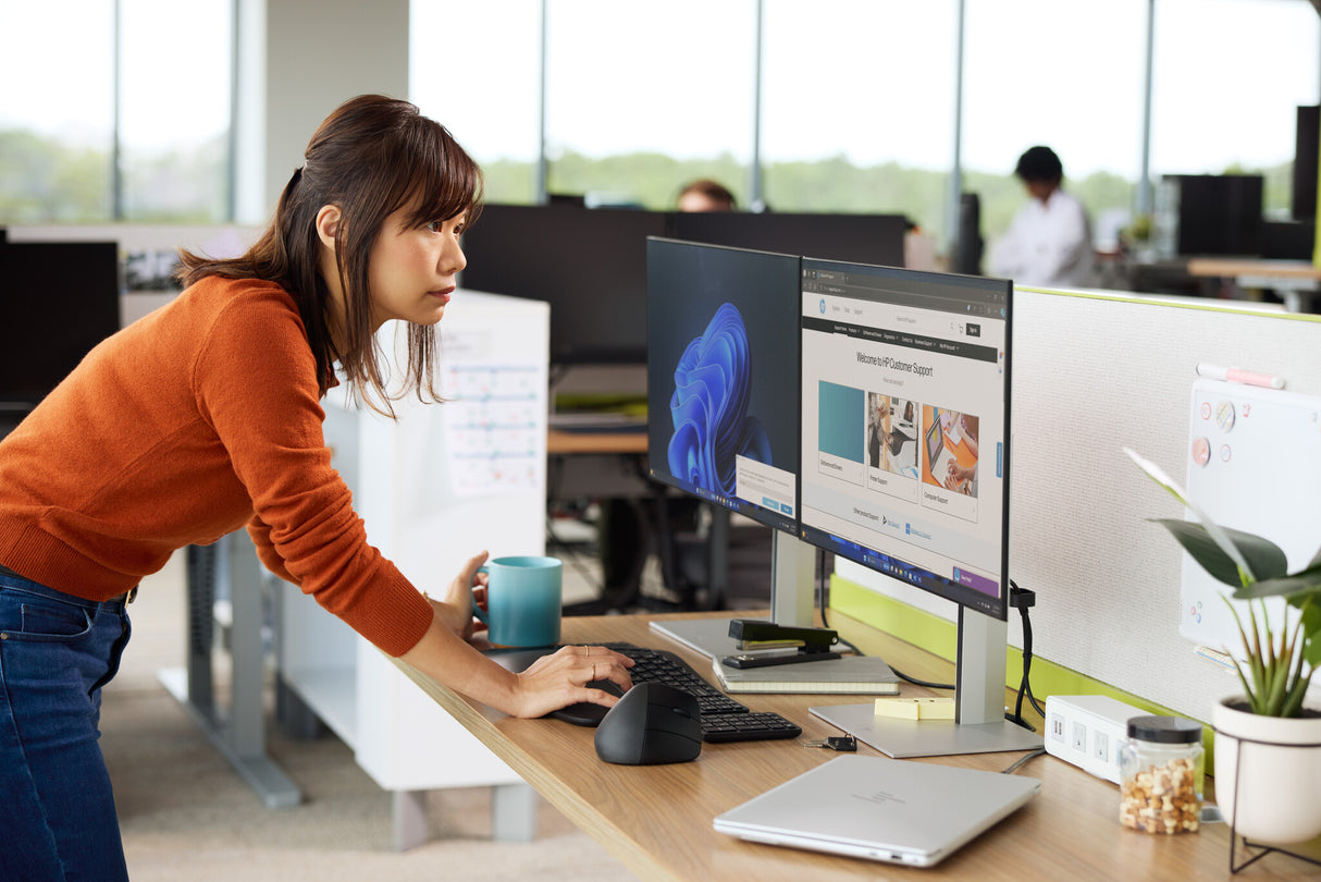 HP EliteBook X G1a Next Gen AI PC Copilot+ PC AMD Ryzen AI 7 PRO 360 Laptop 35.6 cm (14") WUXGA 32 GB LPDDR5x-SDRAM 512 GB SSD Wi-Fi 7 (802.11be) Windows 11 Pro Silver