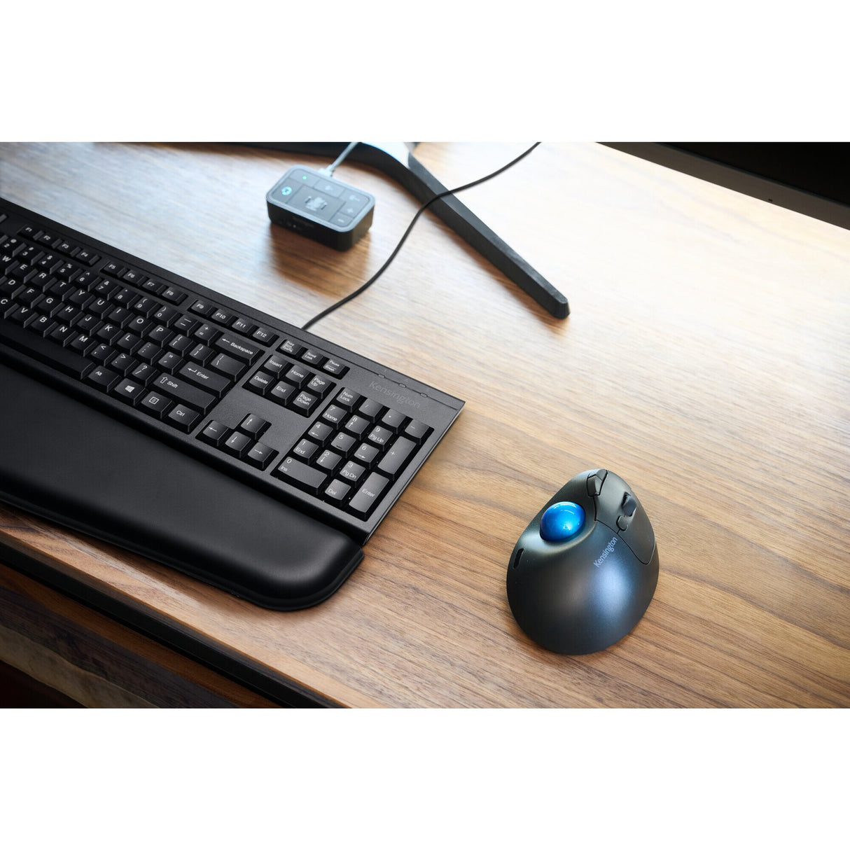 Kensington KB100 EQ Wired Full Size Keyboard