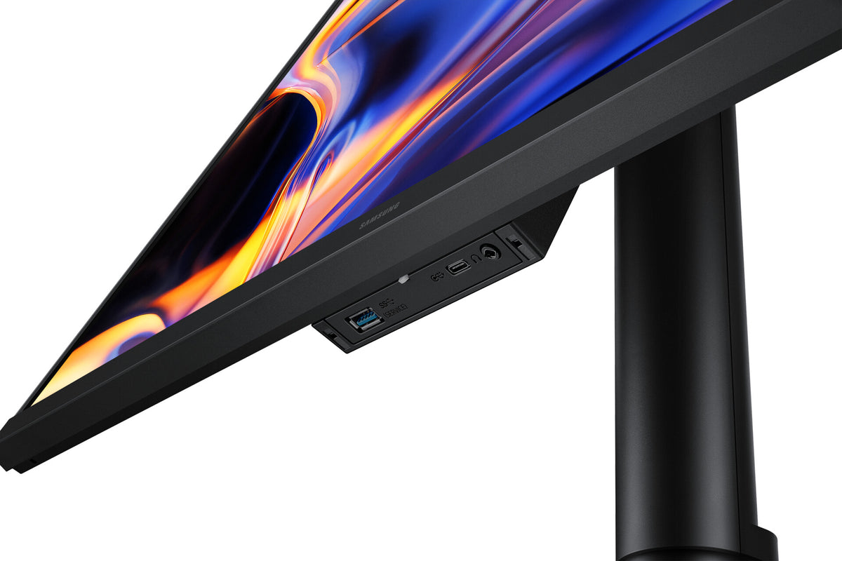 Samsung 27" ViewFinity S8 S80HF WUHD Monitor