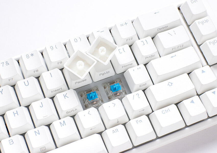 Ducky One3 Pure White SF keyboard Gaming USB UK English