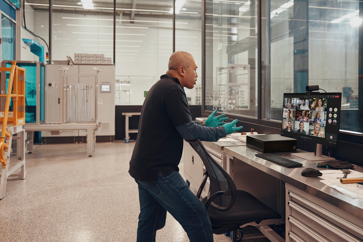 HP ProDesk 4 SFF G1i AI Intel Core Ultra 7 265 16 GB DDR5-SDRAM 512 GB SSD Windows 11 Pro PC AI PC Black