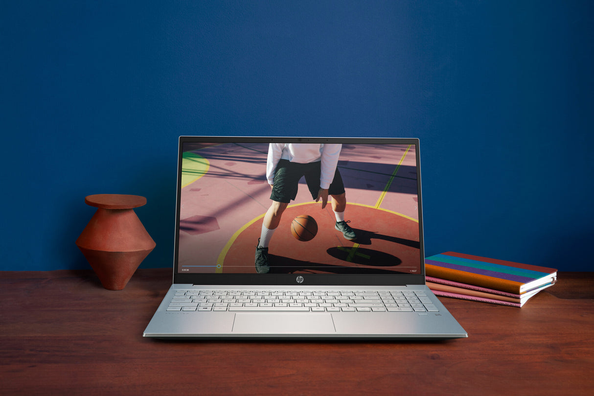 HP Pavilion 15-eh1028na AMD Ryzen™ 7 5700U Laptop 39.6 cm (15.6") Full HD 16 GB DDR4-SDRAM 512 GB SSD Wi-Fi 5 (802.11ac) Windows 11 Home Silver