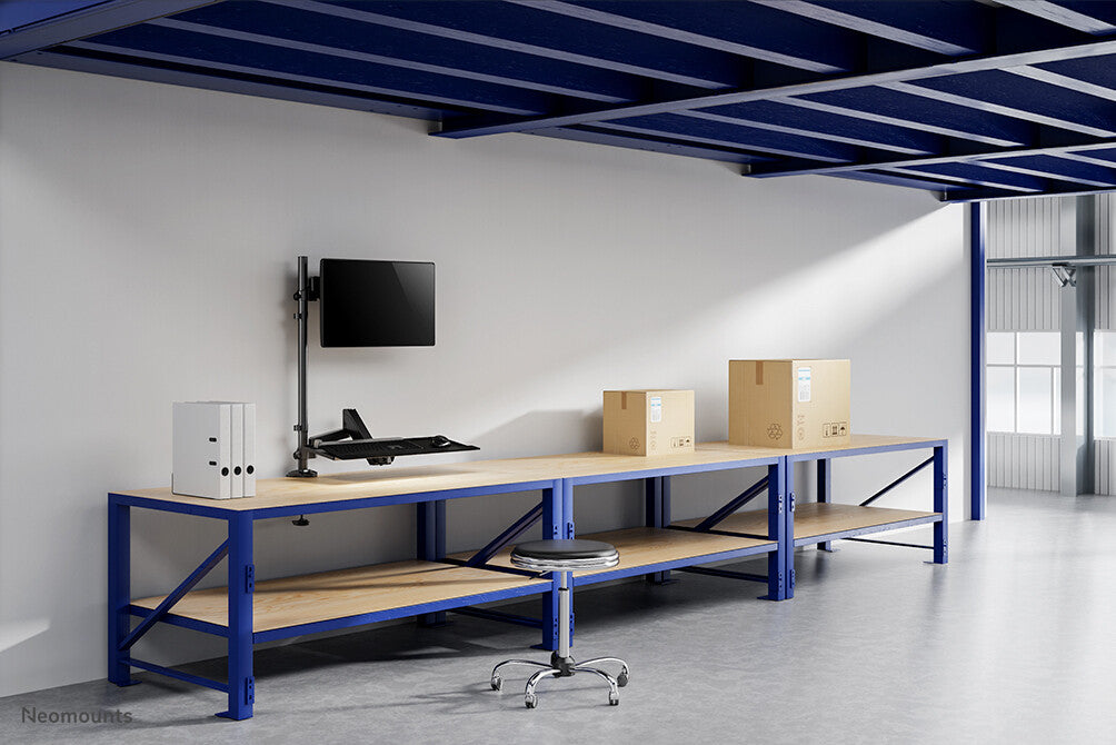 Neomounts DS90-325BL1 Sit-stand workstation desk 17-32" - gas spring