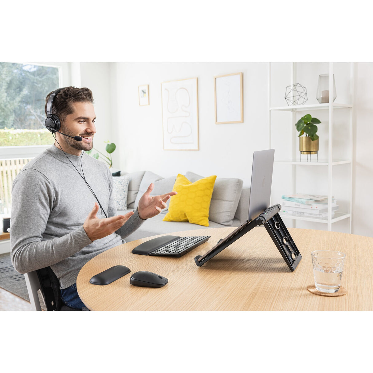 Kensington SmartFit Conform Back Rest