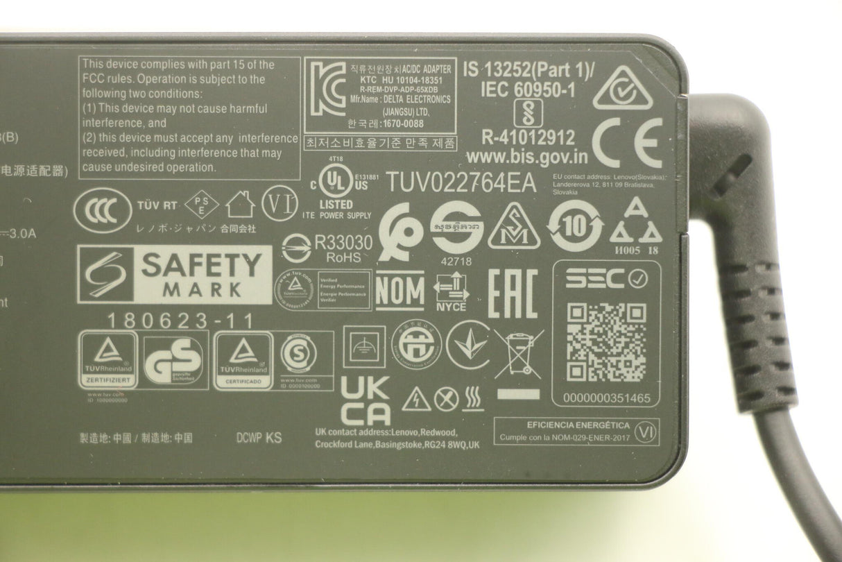 Lenovo 5A10W86302 power adapter/inverter Indoor 65 W Black