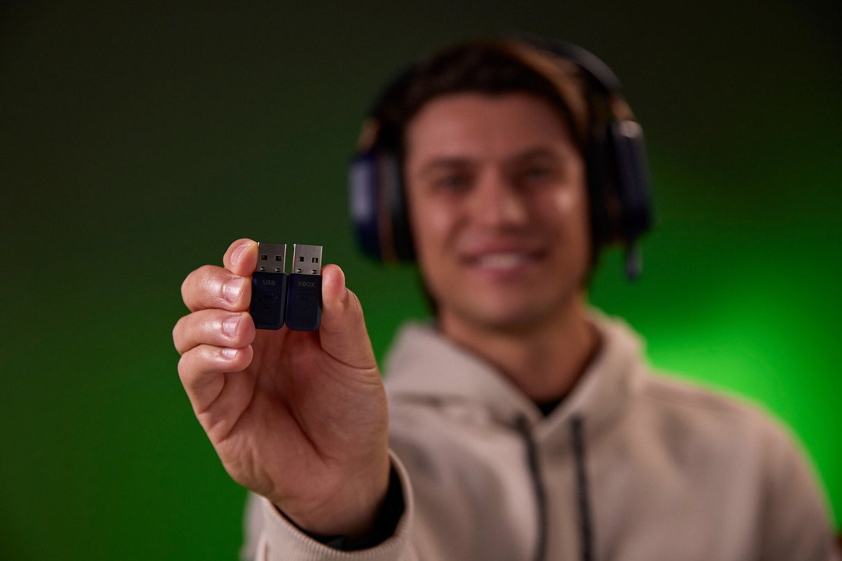 Turtle Beach Stealth 700 Cobalt Blue Xbox Wireless Gaming Headset with 80 hour Battery, Bluetooth, Dual Transmitters and 60mm Speakers for Xbox Series X or S, Xbox One, PC and Mobile