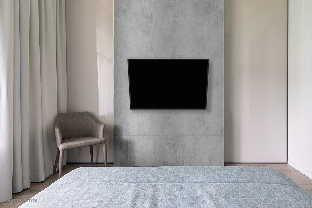 Neomounts WL40-550BL14 TV mount wall 32-55" - full motion - easy install