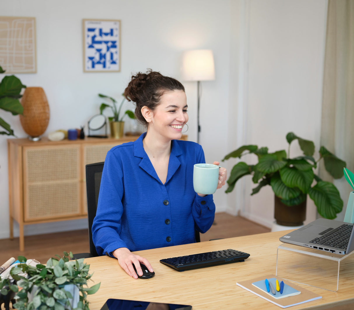 Trust Lyra keyboard Office USB + RF Wireless + Bluetooth QWERTY UK English Black