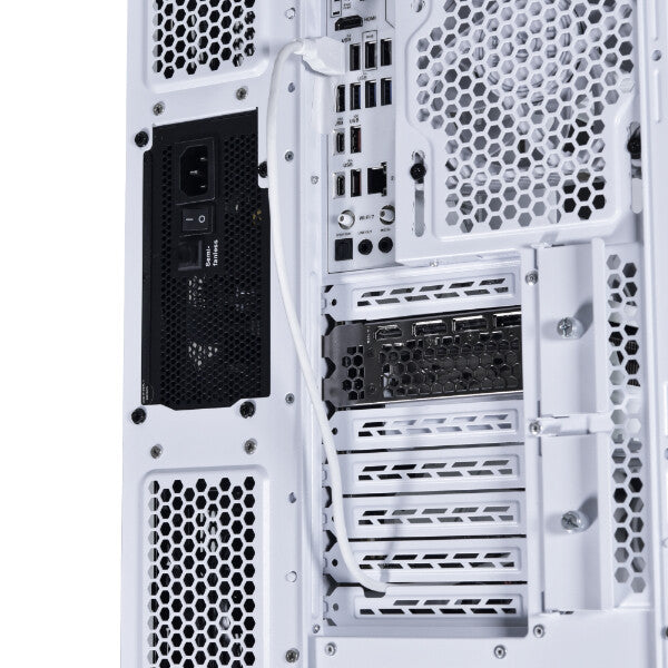 Lian Li USB 2.0 1-to-3 Hub (Type A Male Port)