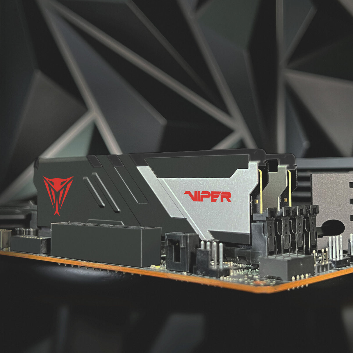 Patriot Memory Viper Venom PVV516G60C30 memory module 16 GB 1 x 16 GB DDR5 6000 MT/s 288-pin DIMM