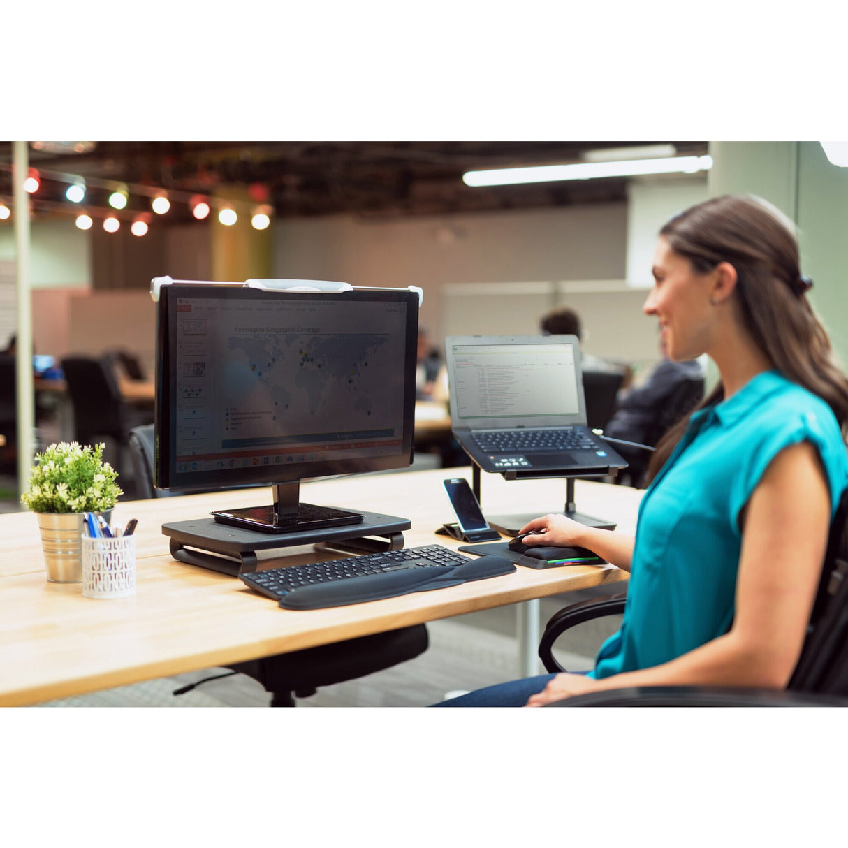 Kensington SmartFit Monitor Stand Plus for screens up to 24” - Black
