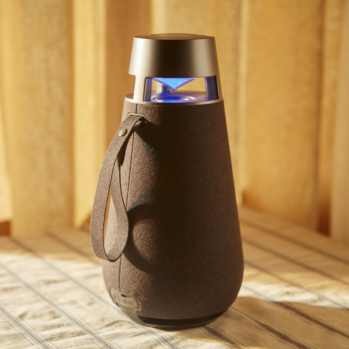 LG XO3QBK.DGBRLLK portable/party speaker Mono portable speaker Black