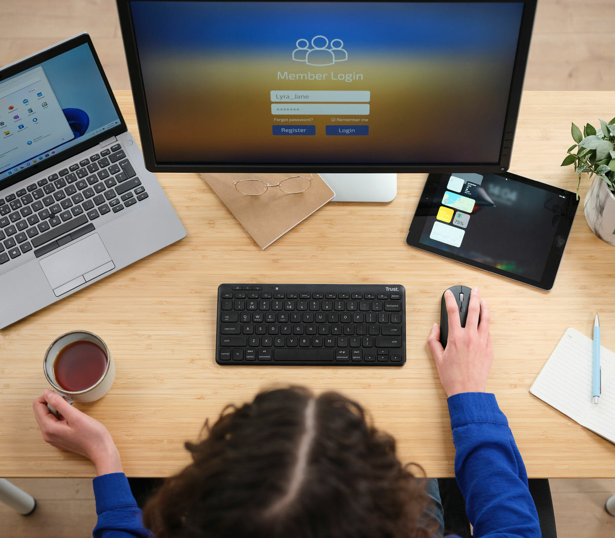 Trust Lyra keyboard Office USB + RF Wireless + Bluetooth QWERTY UK English Black