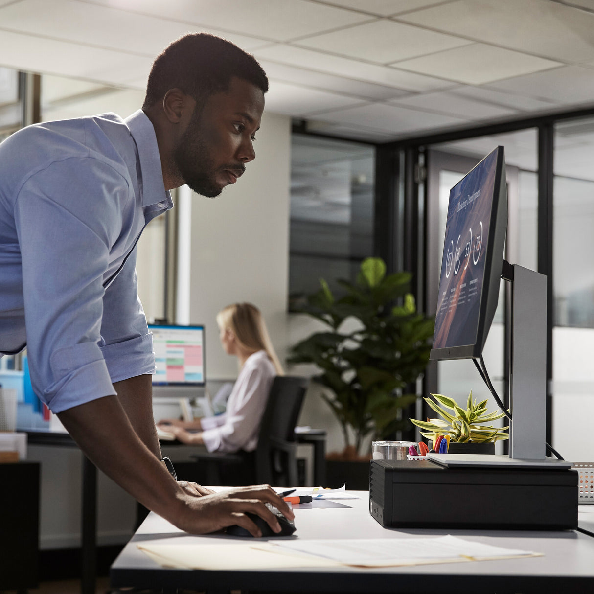 HP Pro 400 G9 Intel® Core™ i5 i5-13500 16 GB DDR4-SDRAM 512 GB SSD Windows 11 Pro SFF PC Black