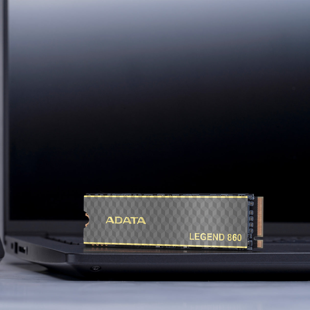 ADATA LEGEND 860 SLEG-860-500GCS internal solid state drive 500 GB M.2 PCI Express 4.0 NVMe 3D NAND