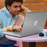 HP 17-cn2020na Intel® Core™ i5 i5-1235U Laptop 43.9 cm (17.3") Full HD 8 GB DDR4-SDRAM 512 GB SSD Wi-Fi 5 (802.11ac) Windows 11 Home Silver