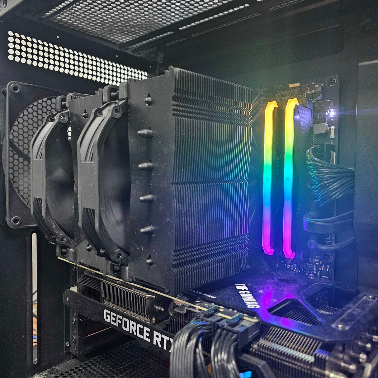 DCG Respawn - Ryzen 7 5800X3D, 32GB RGB DDR5, RTX 3080 10GB, 1TB SSD x2, Refurbished PC