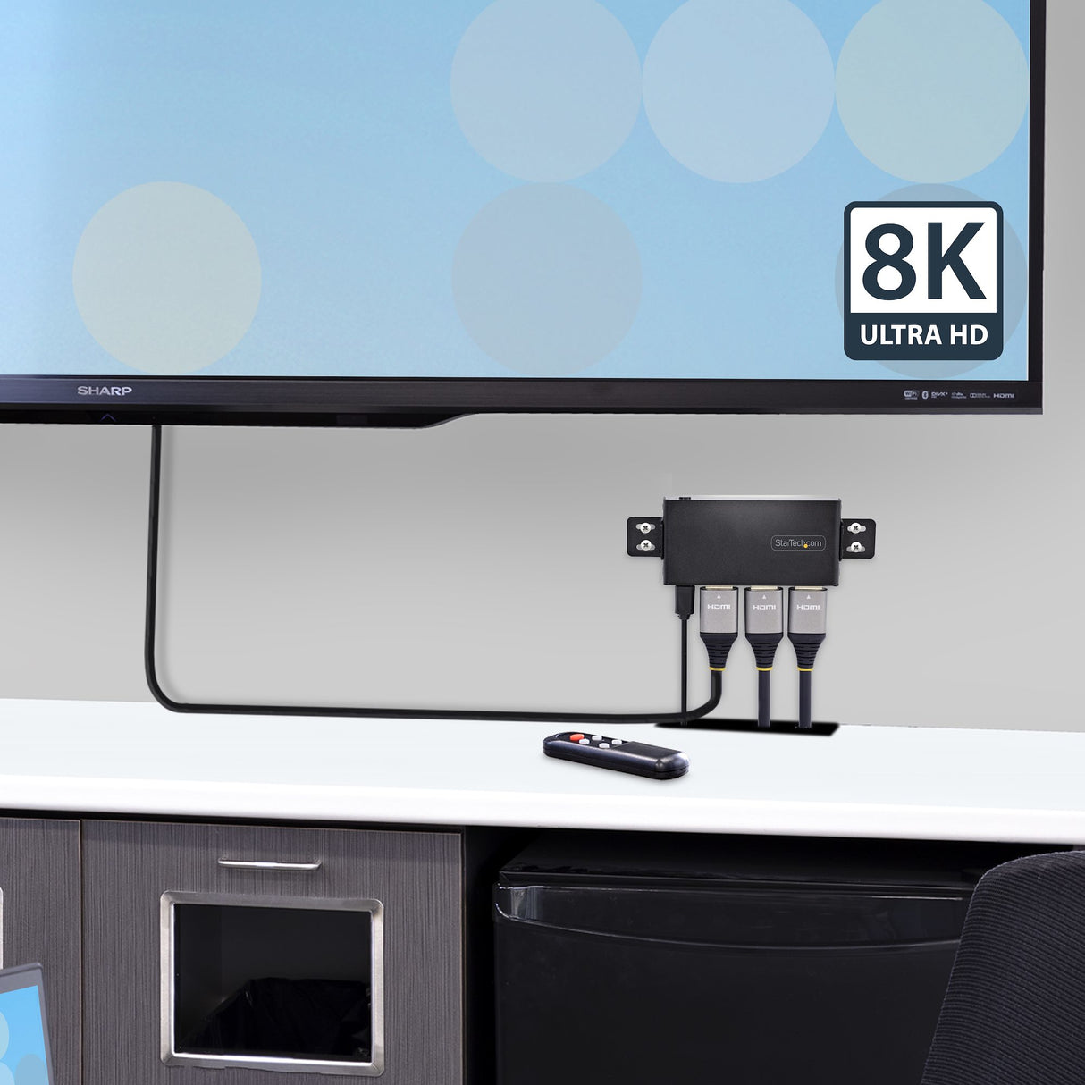 StarTech.com 2PORT-HDMI-SWITCH-8K video switch