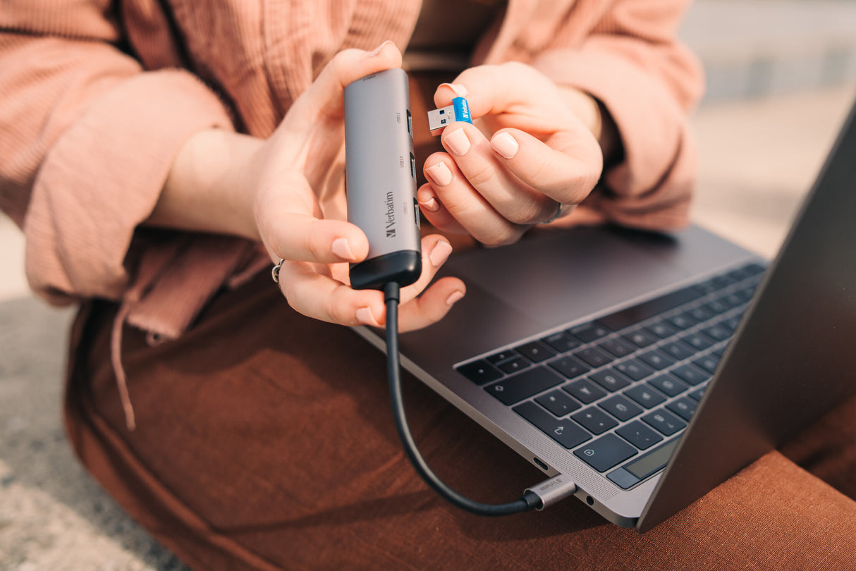 Verbatim USB-C Multiport Hub Four port USB 3.2 Gen 1