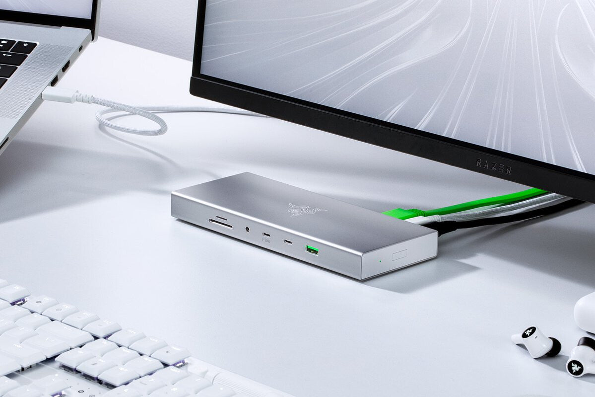 Razer RC21-02280200-R3W1 laptop dock/port replicator Wired USB 3.2 Gen 1 (3.1 Gen 1) Type-C White