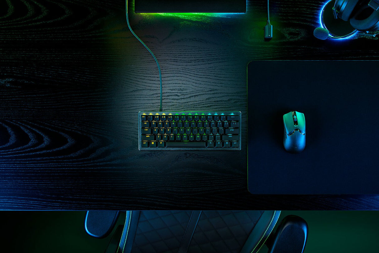 Razer Huntsman V3 Pro Mini keyboard Gaming USB QWERTY UK International Black
