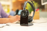 POLY Voyager Focus 2 USB-A with charge stand Headset