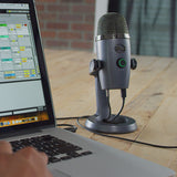 Logitech G Blue Yeti Nano USB Mic