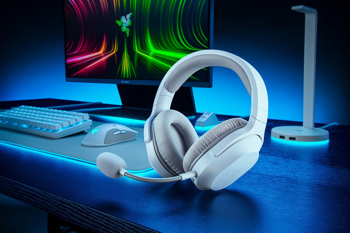 Razer Barracuda X Headset Wired & Wireless Head-band Gaming USB Type-C Bluetooth White
