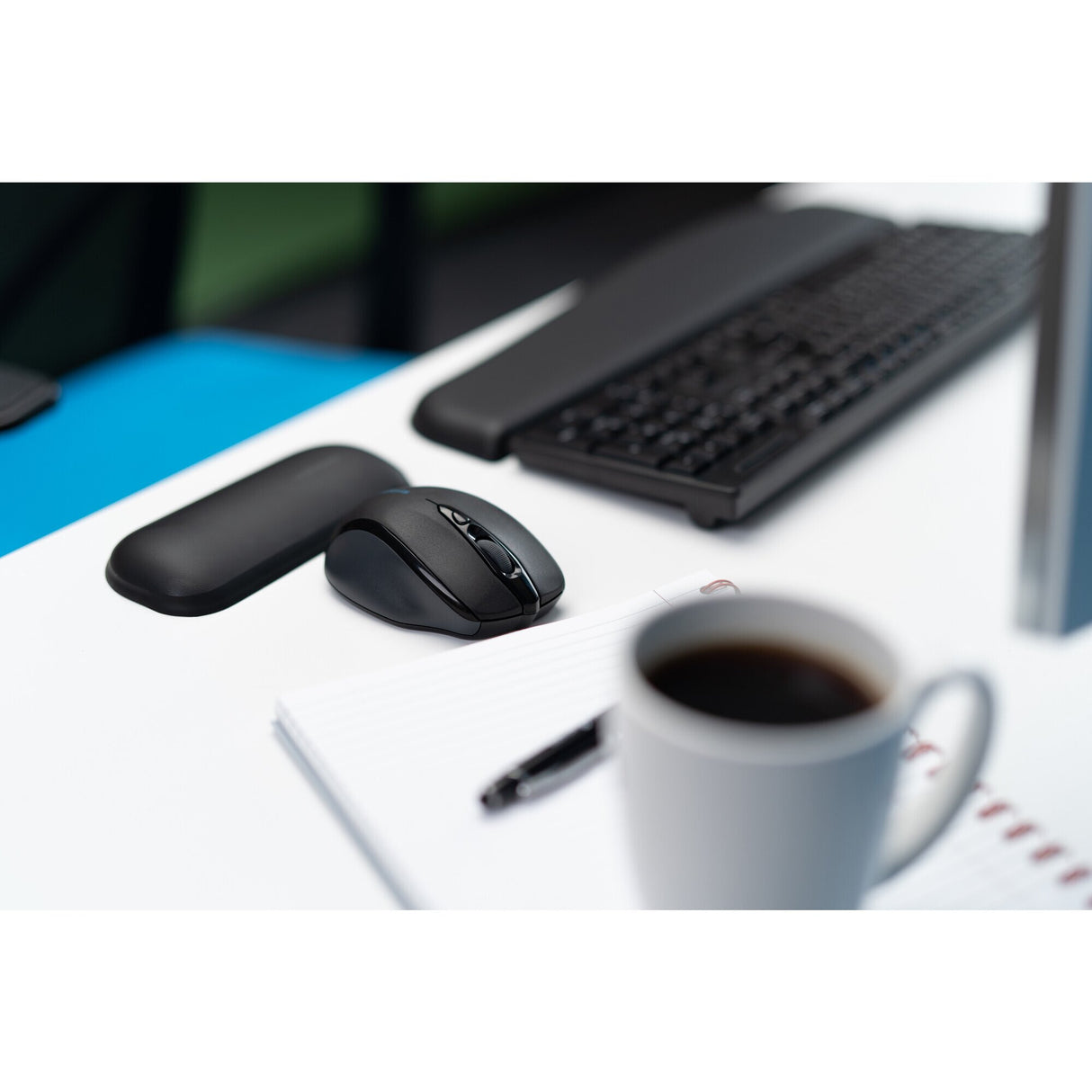 Kensington ErgoSoft Wrist Rest for Standard Mouse