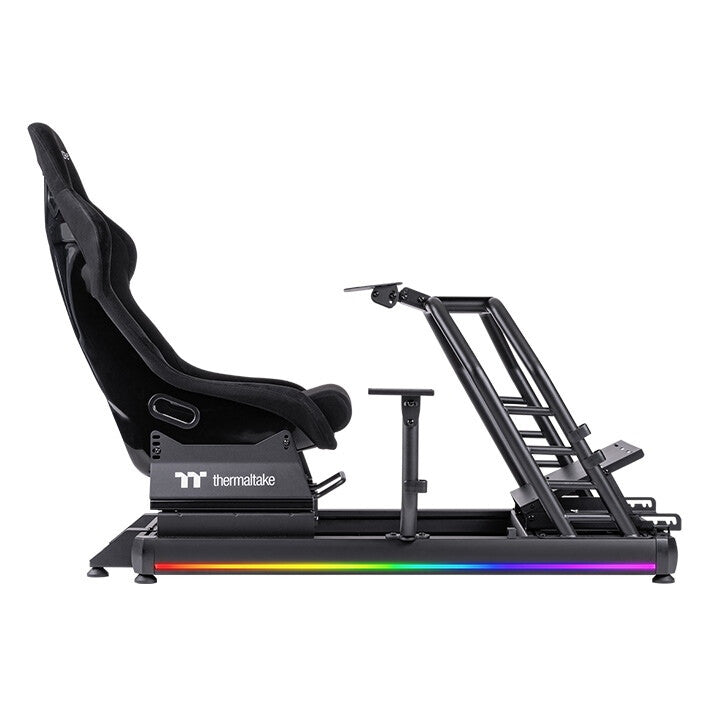 Thermaltake GR500 Racing cockpit