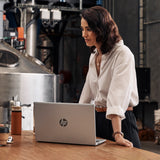 HP 450 G9 Intel® Core™ i5 i5-1235U Laptop 39.6 cm (15.6") Full HD 8 GB DDR4-SDRAM 256 GB SSD Wi-Fi 6E (802.11ax) Windows 11 Pro Silver