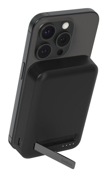 Belkin BoostCharge Pro Wireless charging Black