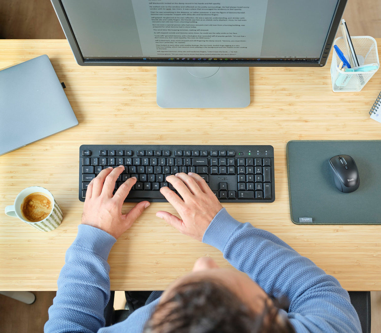 Trust TKM-360 keyboard Mouse included Office RF Wireless QWERTY UK English Black