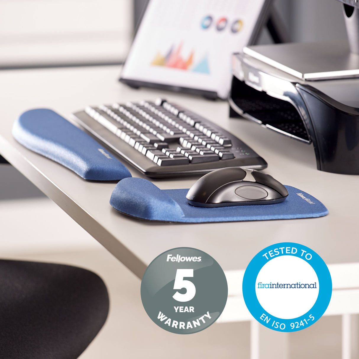 Fellowes Mouse Mat Wrist Support - PlushTouch Mouse Pad with Non Slip Rubber Base & Antibacterial Protection - Ergonomic Mouse Mat for Computer, Laptop, Home Office Use - Blue