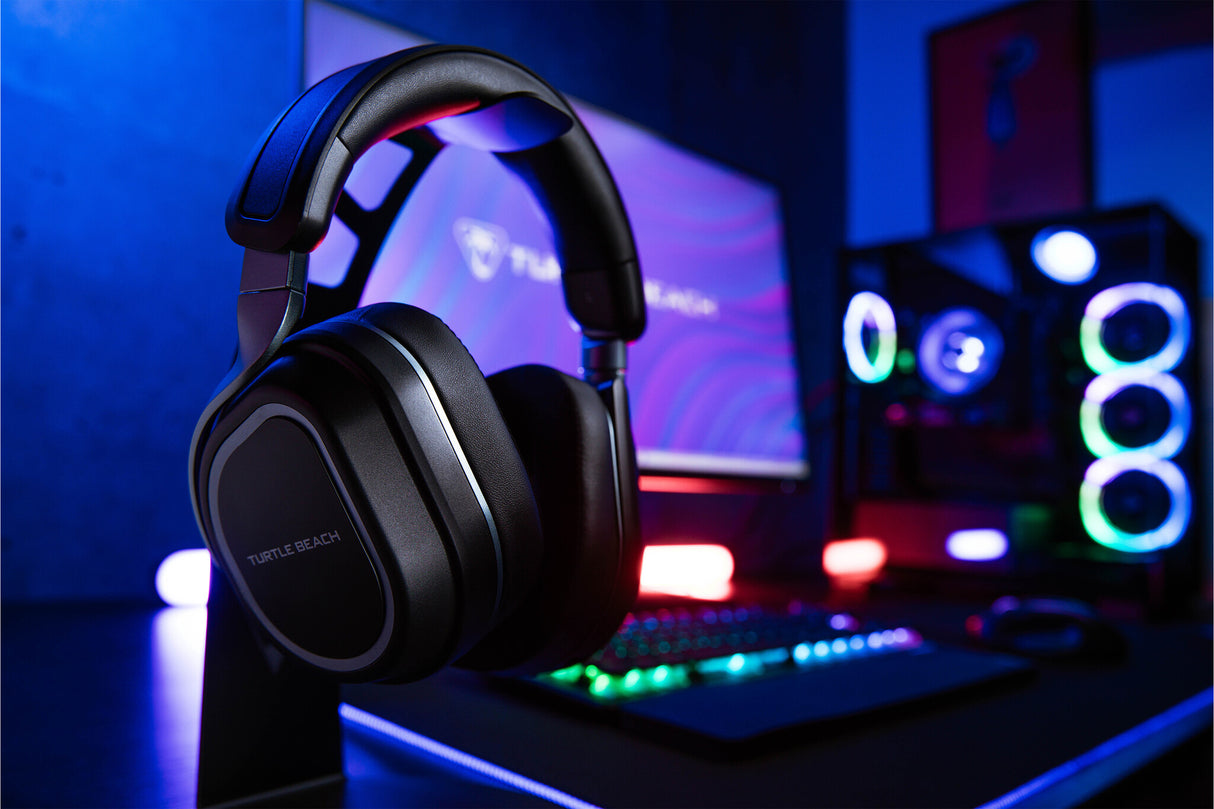 Turtle Beach Stealth 700 Black PC Wireless Gaming Headset with up to 80 hour Battery, Bluetooth, Dual Transmitters and 60mm Speakers for PC, PS5, PS4 and Mobile