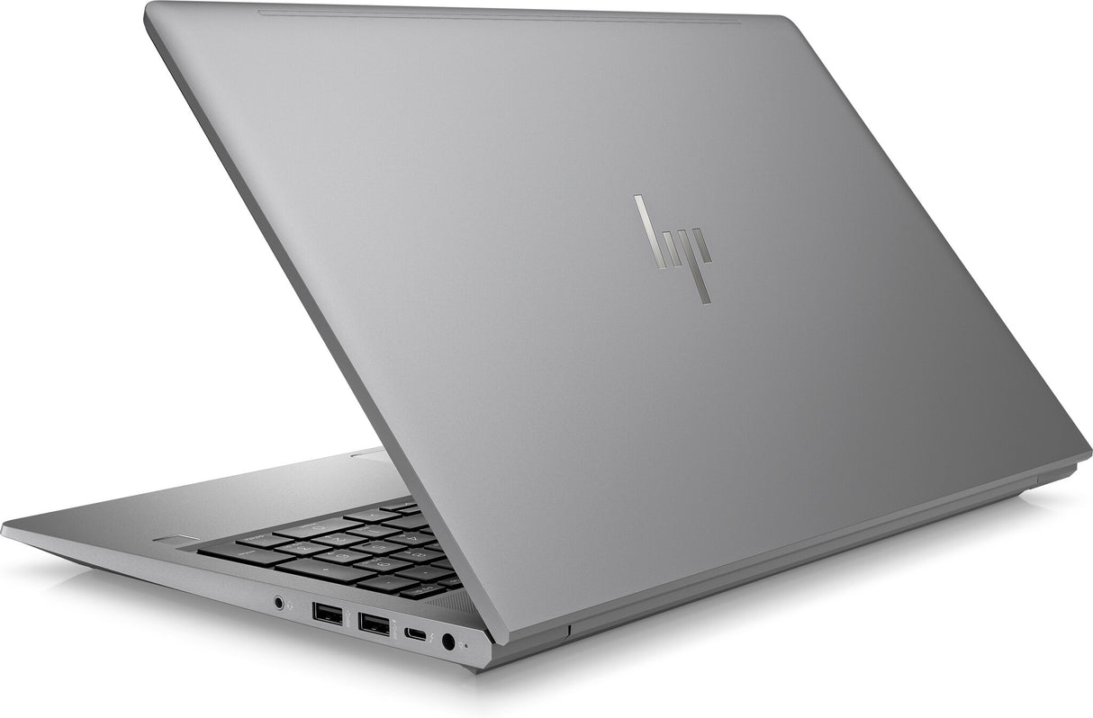 HP ZBook Power G10 AMD Ryzen™ 9 PRO 7940HS Mobile workstation 39.6 cm (15.6") Full HD 32 GB DDR5-SDRAM 1 TB SSD NVIDIA RTX 2000 Ada Wi-Fi 6E (802.11ax) Windows 11 Pro Silver