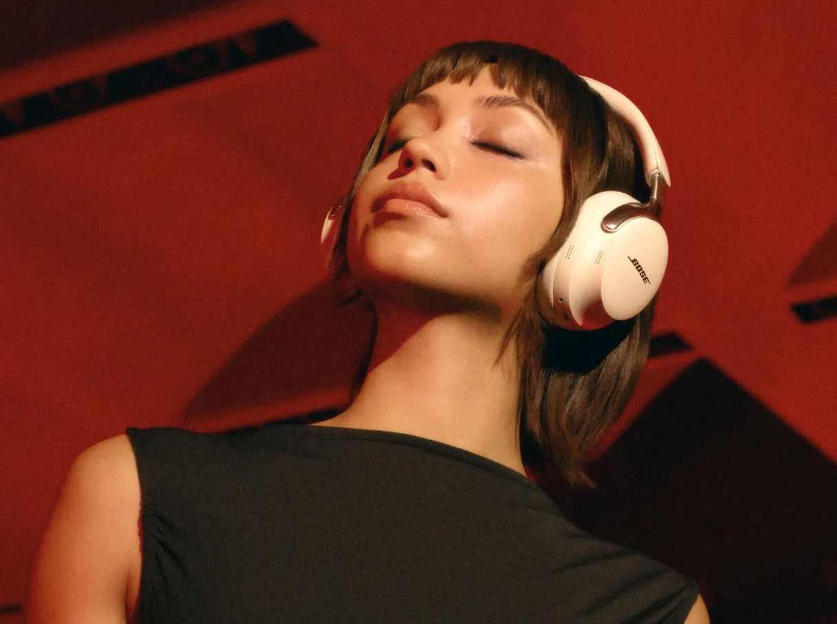 Bose 890101-0200 headphones/headset Wireless Head-band Calls/Music Bluetooth White