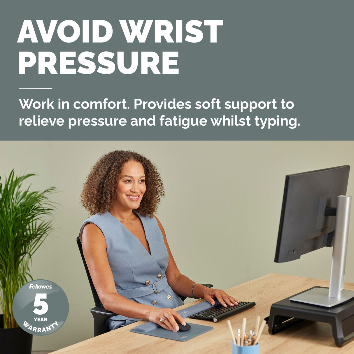 Fellowes Keyboard Wrist Rest Breyta Compact Keyboard Wrist Support with Antibacterial Protection Ergonomic Wrist Support Marine