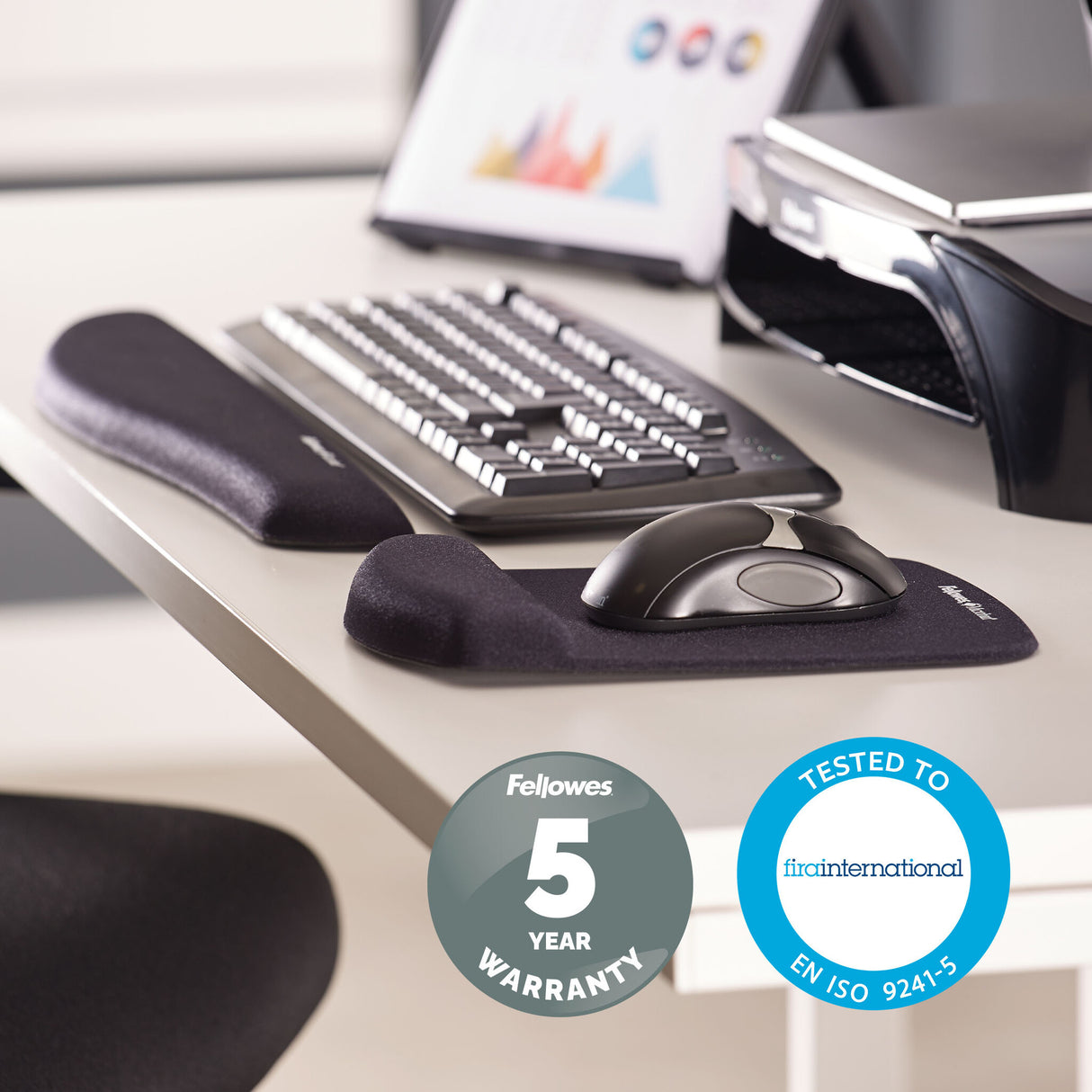 Fellowes Mouse Mat Wrist Support - PlushTouch Mouse Pad with Non Slip Rubber Base & Antibacterial Protection - Ergonomic Mouse Mat for Computer, Laptop, Home Office Use - Black